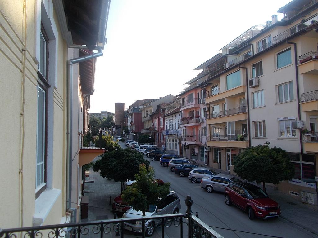 Apartament Stonel Veliko Tŭrnovo Quarto foto