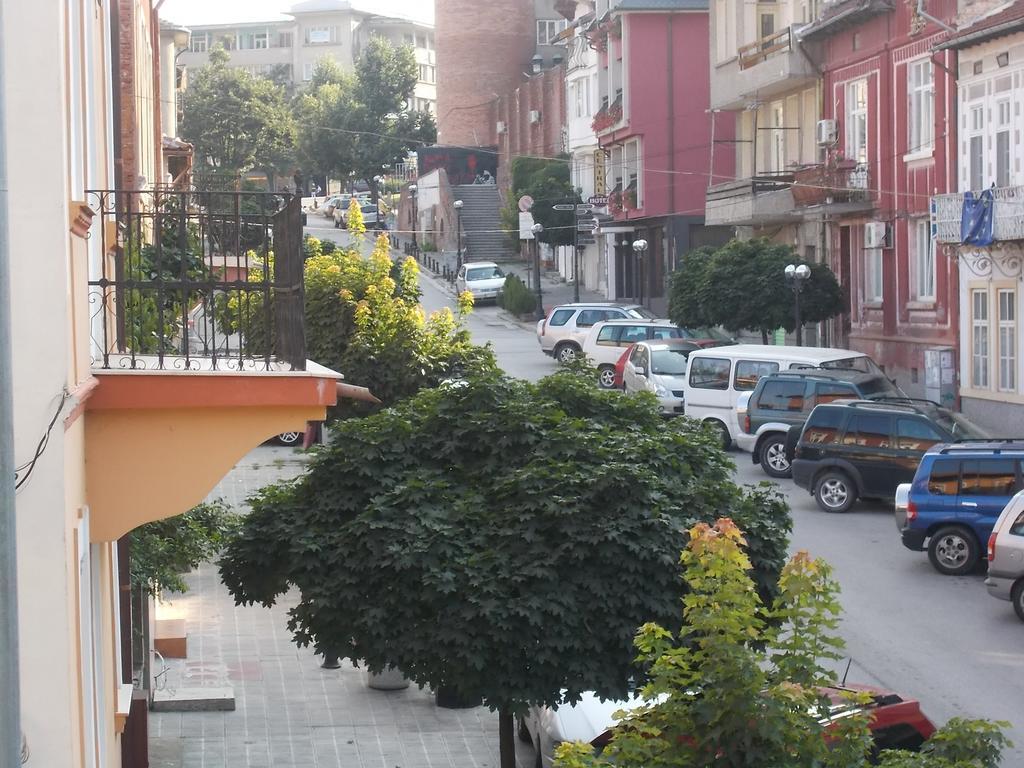 Apartament Stonel Veliko Tŭrnovo Quarto foto
